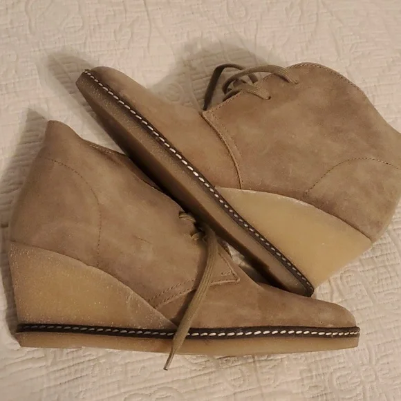 J.Crew Macalistet Wedge Suede Bootie - Picture 1 of 13